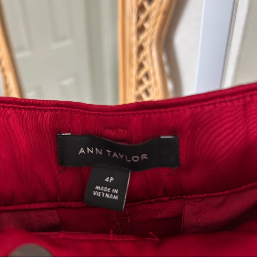 Ann Taylor / The Dramatic Wide Leg Satin Red Pants - Picture 7 of 7